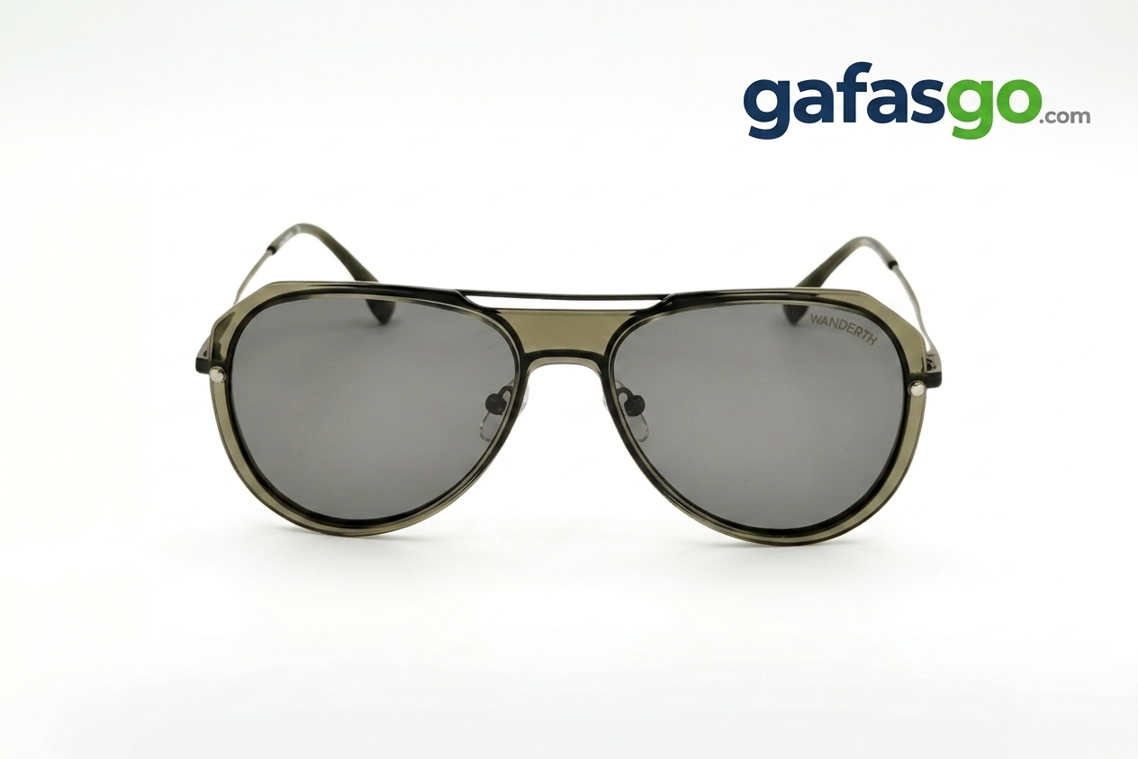 Aviator Smoke Translucent